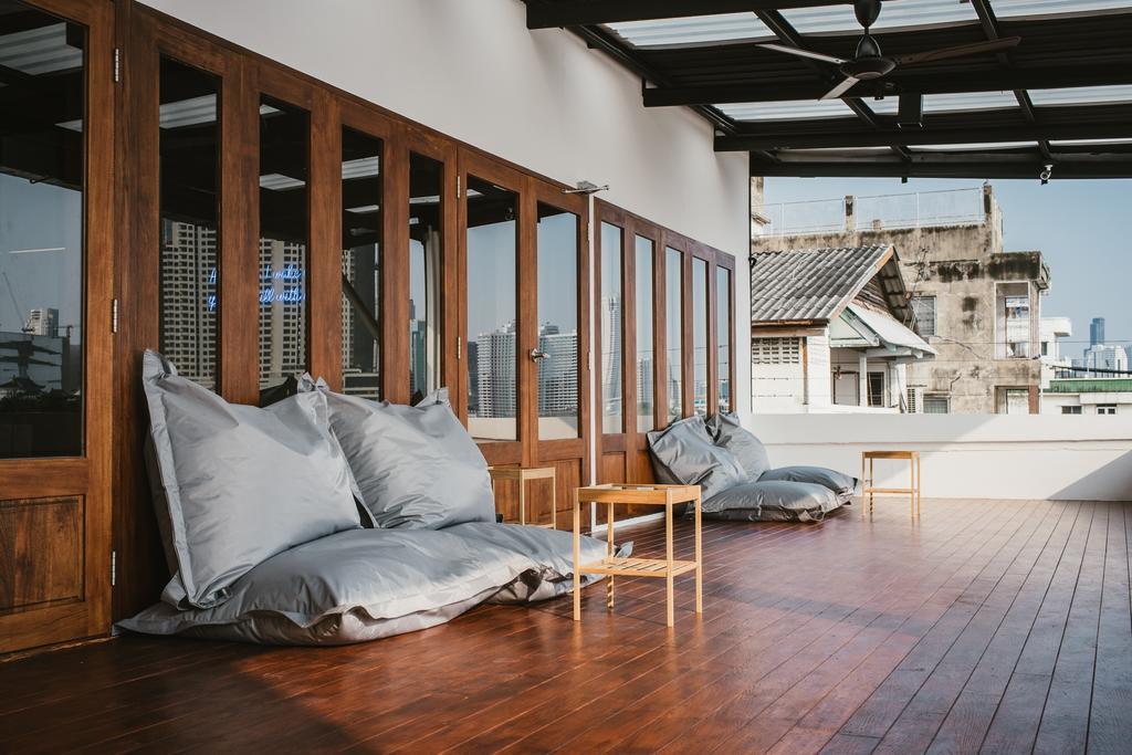 Hostel Urby Bangkok Exterior photo